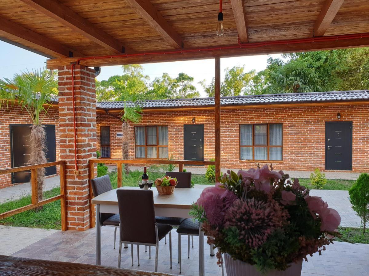 Arda Hotel Гагра Екстер'єр фото