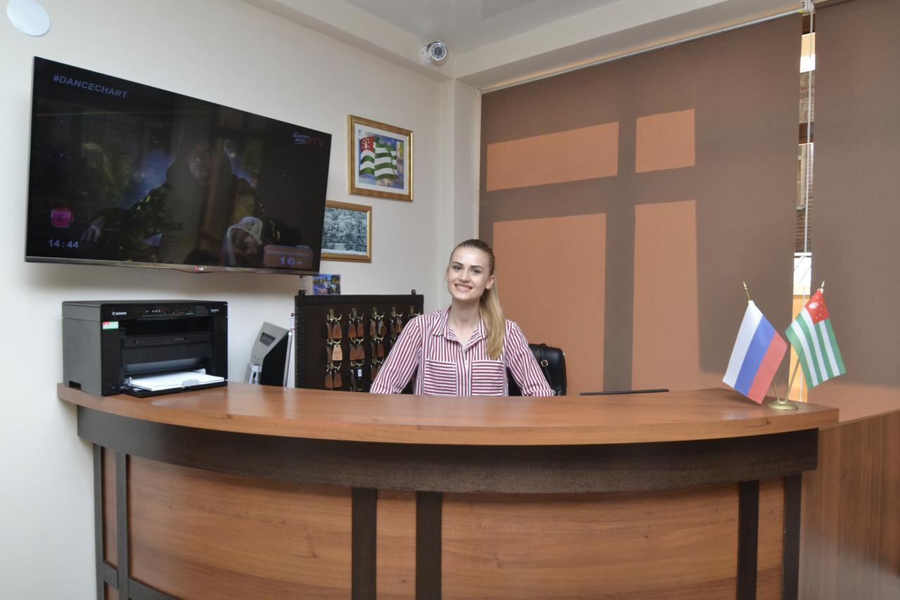 Arda Hotel Гагра Екстер'єр фото