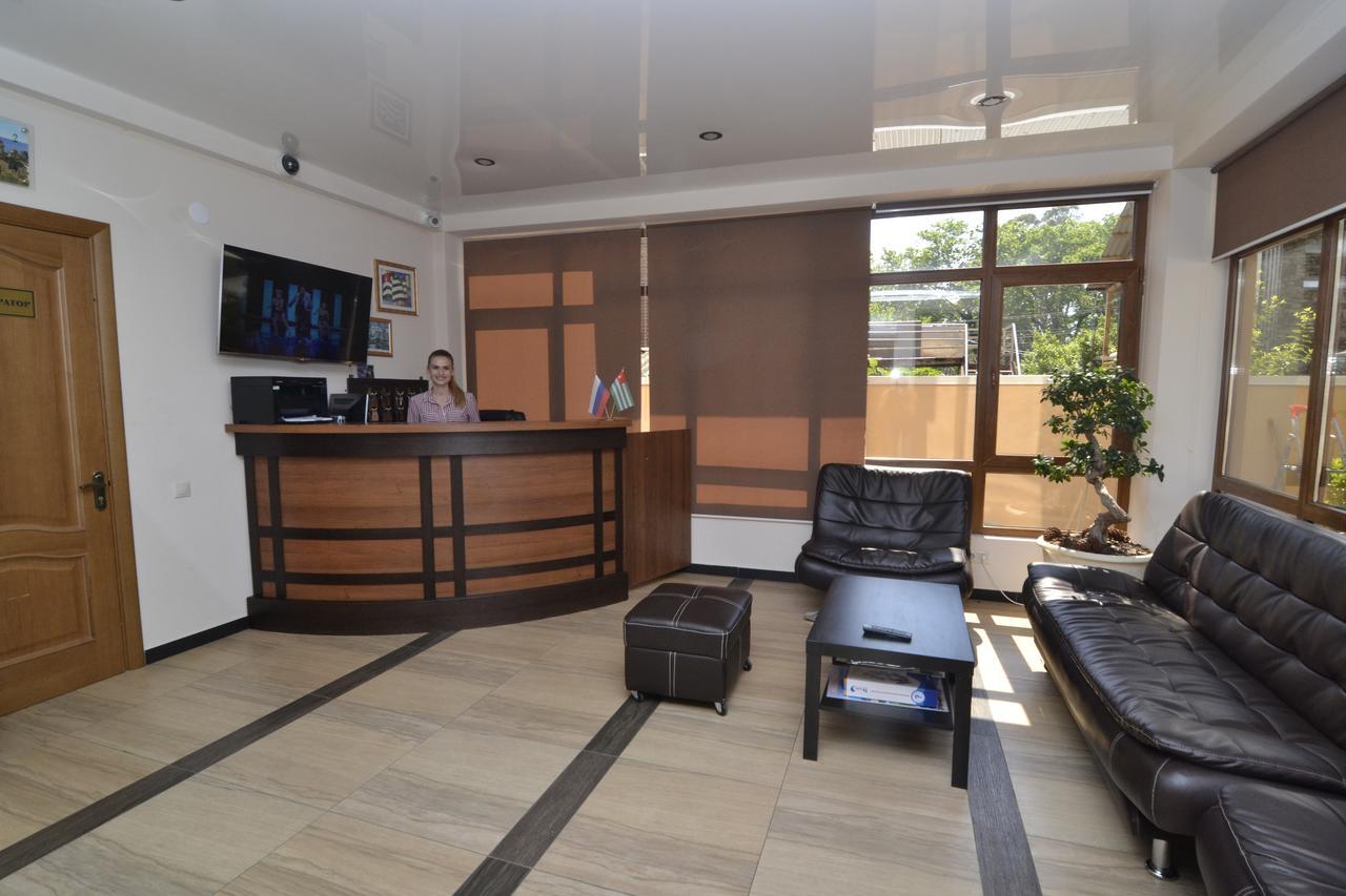 Arda Hotel Гагра Екстер'єр фото